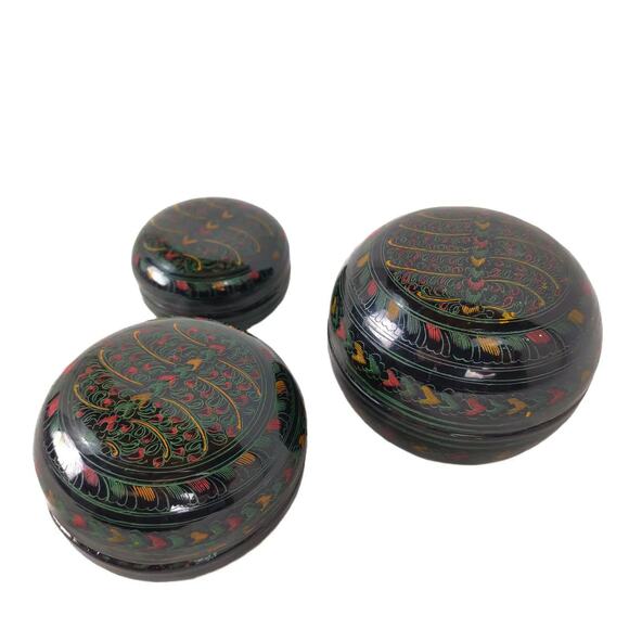 Etched Black Lacquerware Asian Burmese Nesting Betel Kun-It Bowl Boxes 3pc Set - Picture 4 of 8